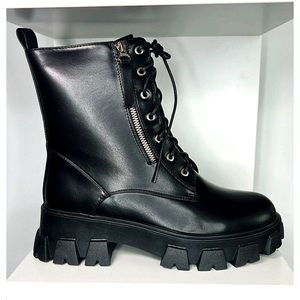 AZALEA WANG - Stomp-Black PU Boots